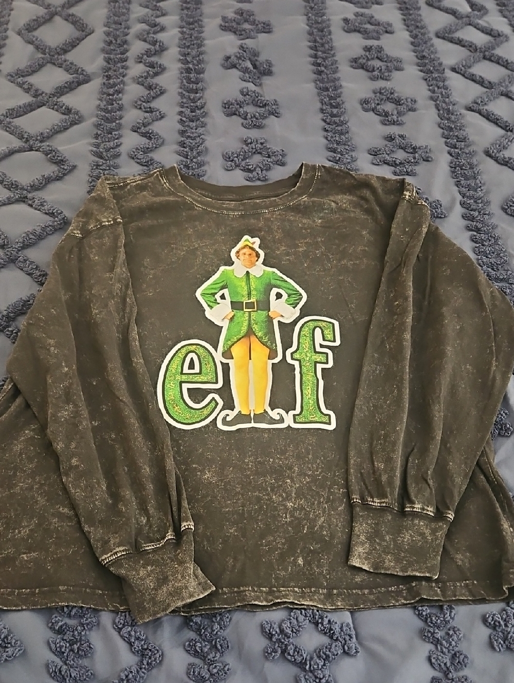 Elf Graphic Crewneck Long Sleeve Black
